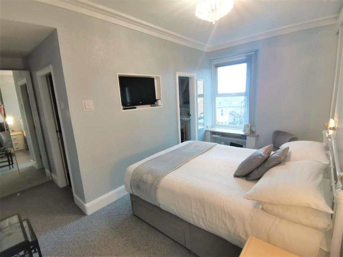 Bed and Breakfast Anglesey House Llandudno Exterior foto
