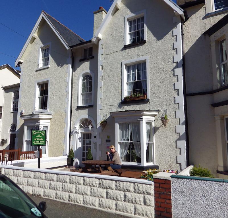 Bed and Breakfast Anglesey House Llandudno Exterior foto