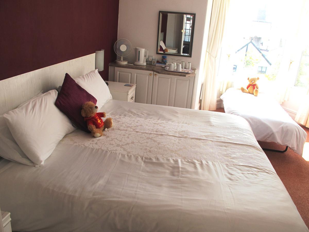 Bed and Breakfast Anglesey House Llandudno Exterior foto