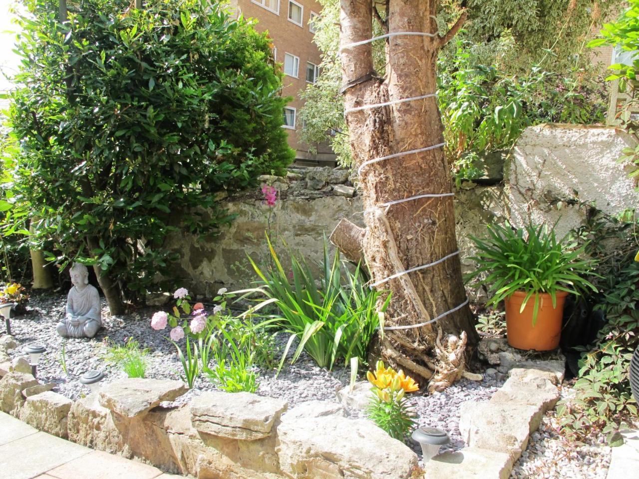 Bed and Breakfast Anglesey House Llandudno Exterior foto