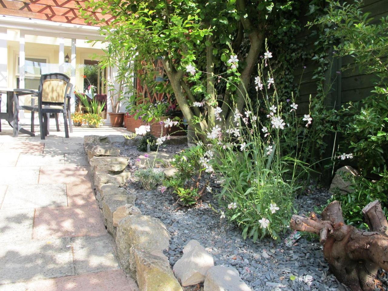 Bed and Breakfast Anglesey House Llandudno Exterior foto